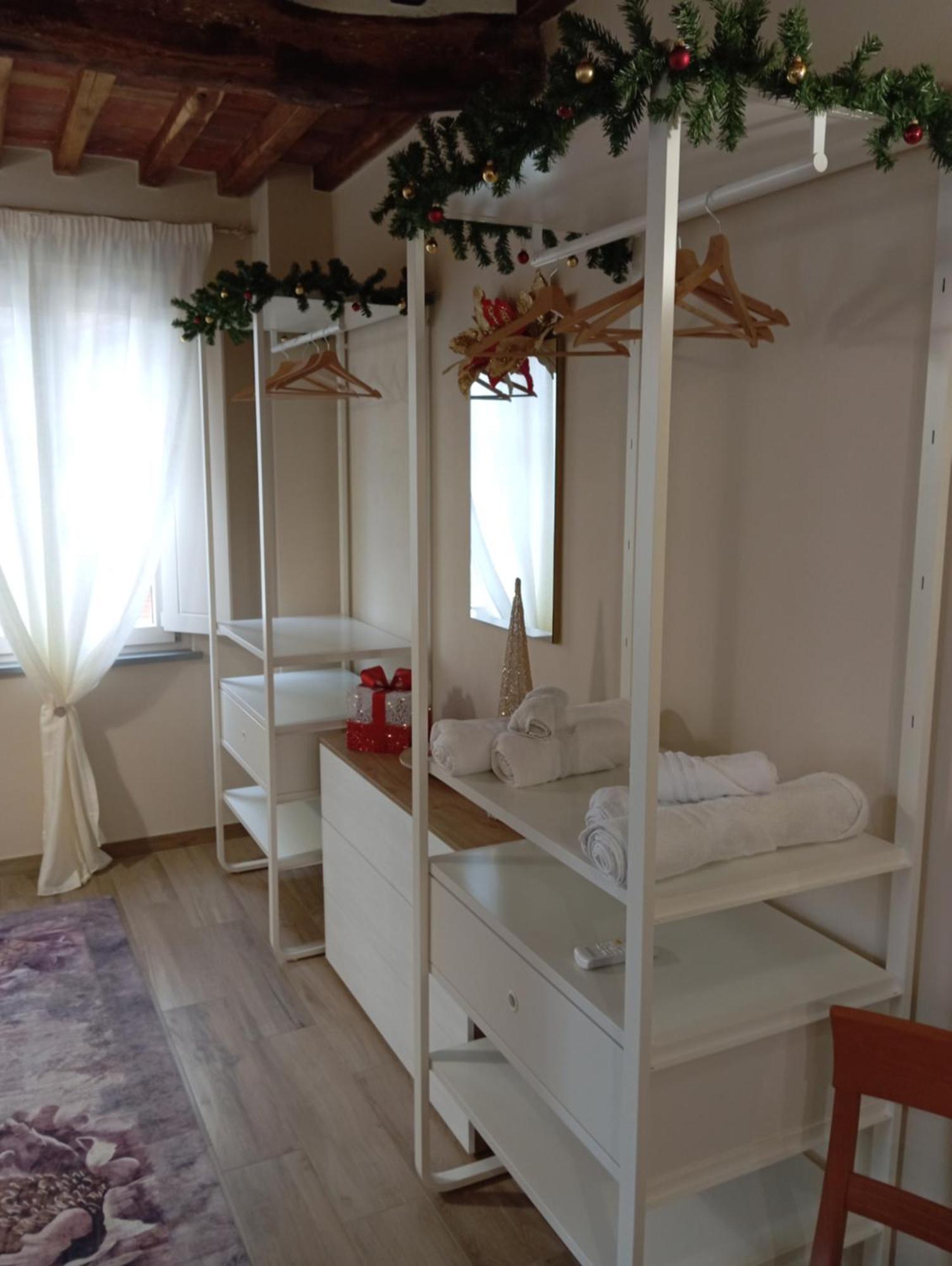 הוילה Monolocale Lucca Pellegrinilittlehouse מראה חיצוני תמונה